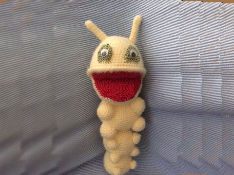 Häkelanleitung Raupe Rico