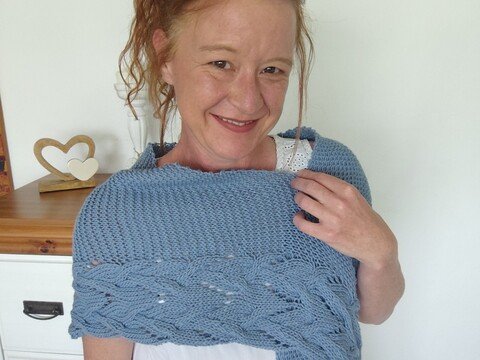 Knitting pattern shawl "Jeans"