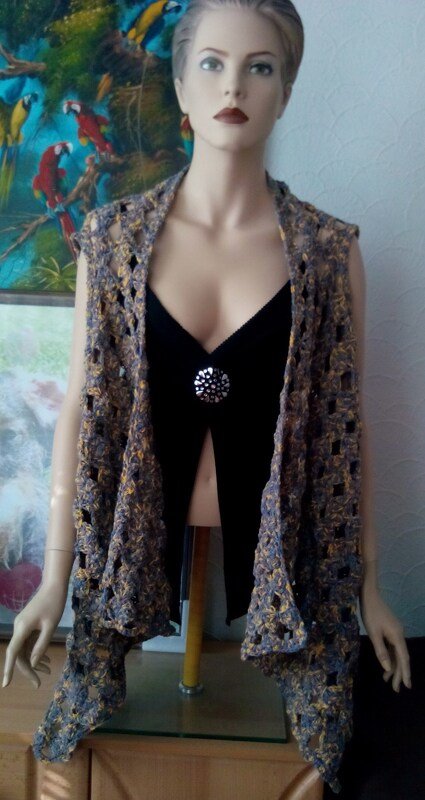 Häkelanleitung Schal / Schulterjacke / Wickelschal