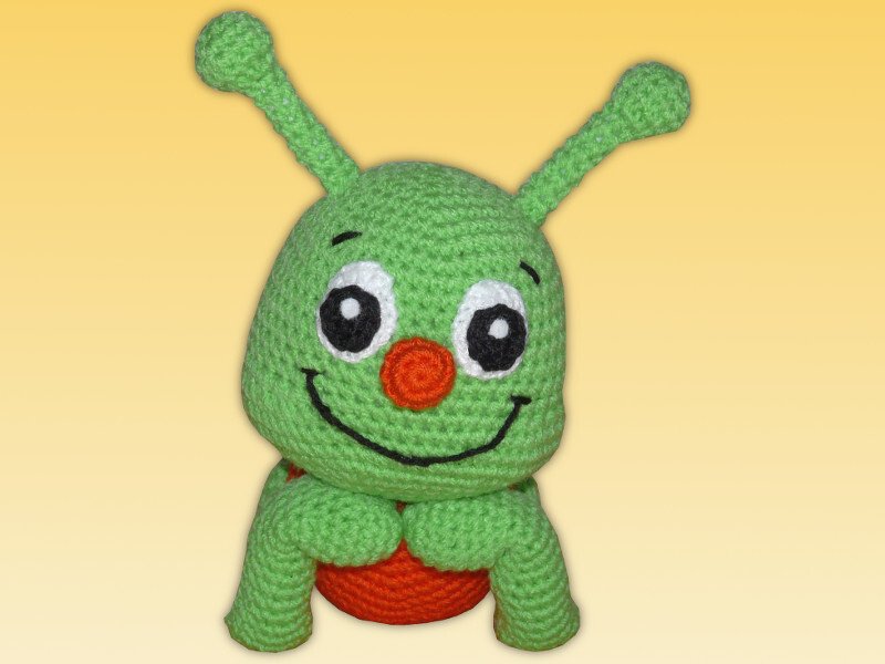 Häkelanleitung Theo die Raupe