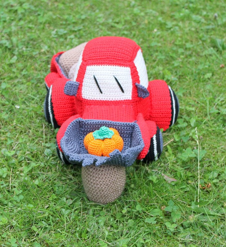 Traktor/ Bagger Häkelanleitung - Fotos und Abbildungen