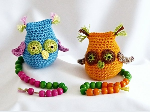 Mia, the math-loving owl - amigurumi crochet pattern
