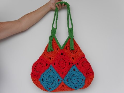 Häkelanleitung Tasche aus Granny Square Quadraten Lifestyle Design No.19