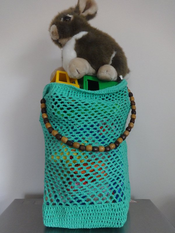 Ein tolles großes stabiles Netz , durch Boden aus Vorderstäbchen, nicht nur zum Einkaufen 