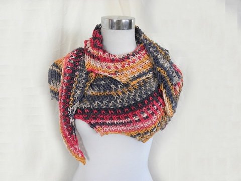 Drachenschal Padua im Patentmuster gestrickt