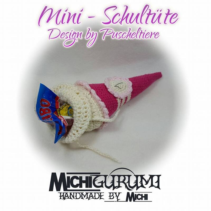 Offene gehäkelte Mini-Schultüte in Rosa und Weiß, mit Süßigkeit befüllbar