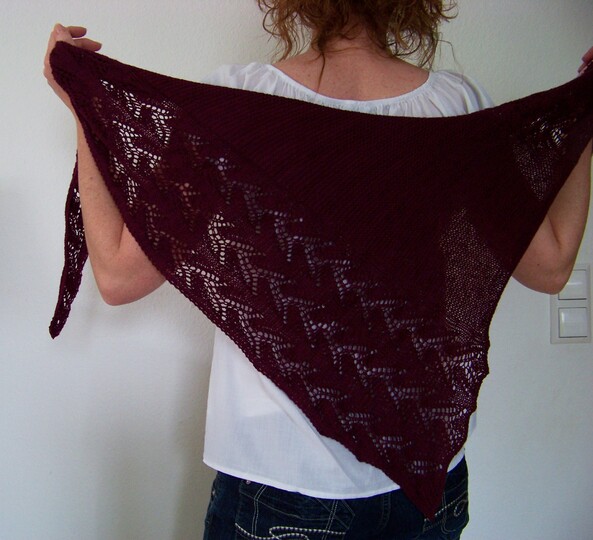 Strickanleitung Tuch "Climbing Flower"