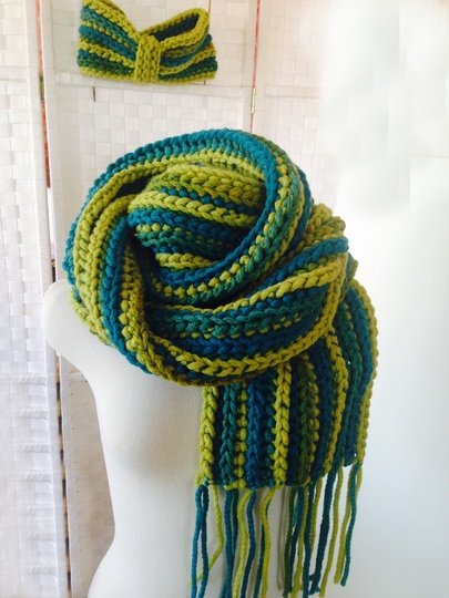 Häkelschal mit Stirnband