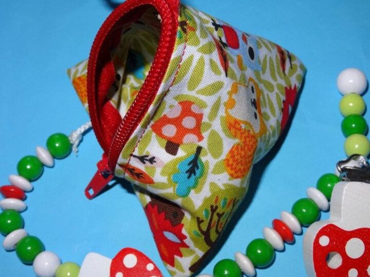 Pyramidentasche Schnullertasche Schlüsselanhänger nähen blitzschnell mit nur 6 Nähten