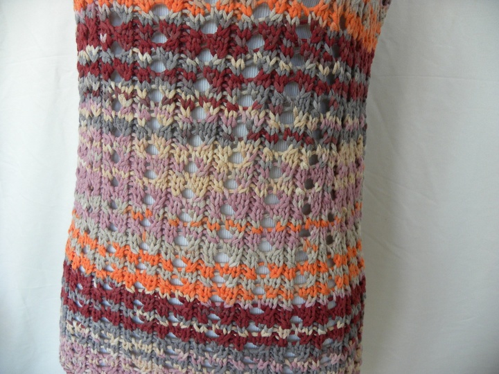 Top Schlanders mit Rundausschnitt