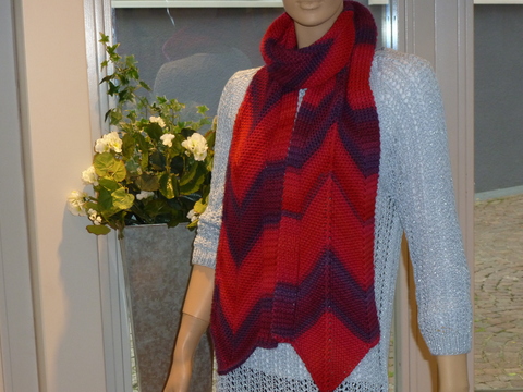 Bunter Schal mit Ecken