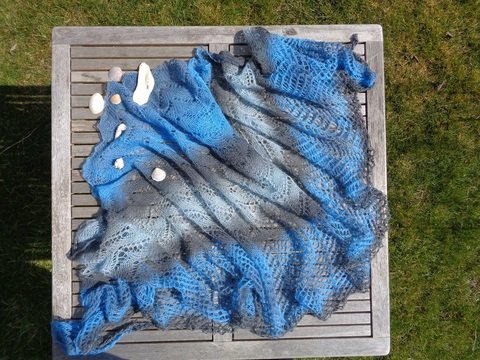 Strickanleitung Tuch "Wellenprinzessin"