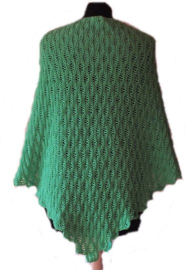 Sparset / 2 Strickanleitungen Dreieckstuch Malatinas Jafinela