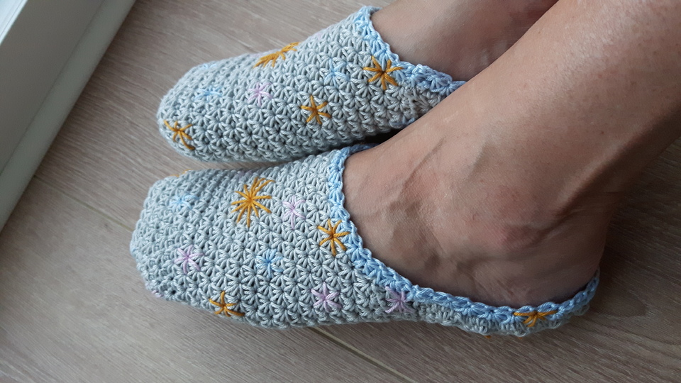 Hausschuhe Slippers "Eissterne" - alle Größen - Häkelanleitung