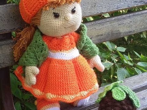 Häkelanleitung Puppe, Kaija das Kürbismädchen