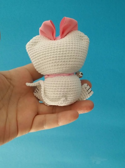 Amigurumi " Weiße Miautzi " 8 cm Groß