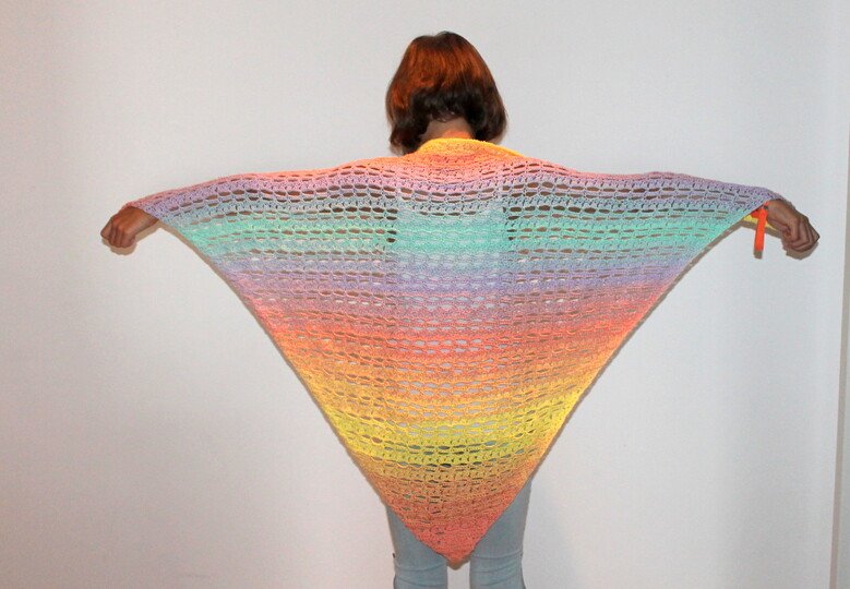 Regenbogen Dreieckstuch Häkelanleitung