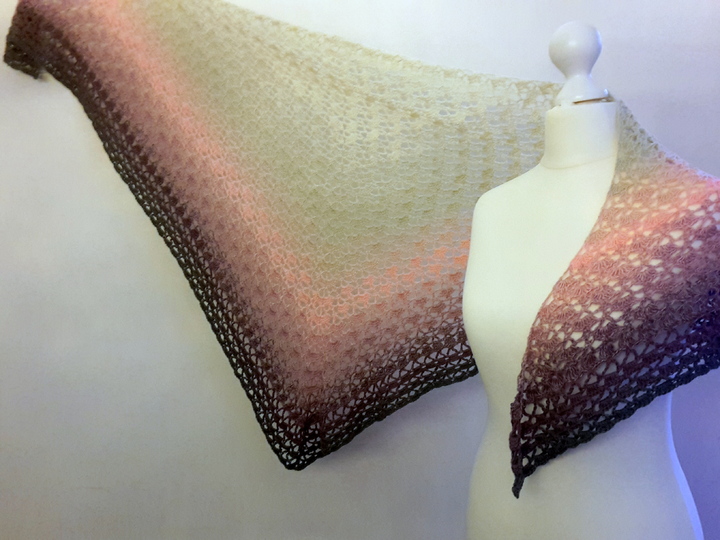 Häkelanleitung Dreieckstuch Fleur