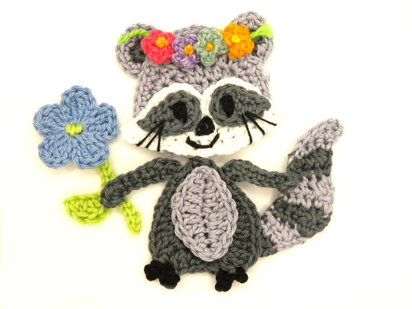 Raccoon Crochet Applique Pattern