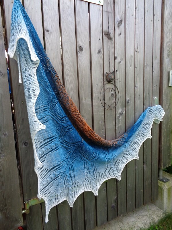 Strickanleitung Dreieckstuch "Azzurrante"