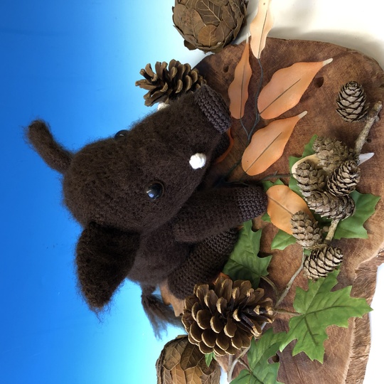 Häkelanleitung für ein Wildschwein Amigurumi mit Fellstruktur
