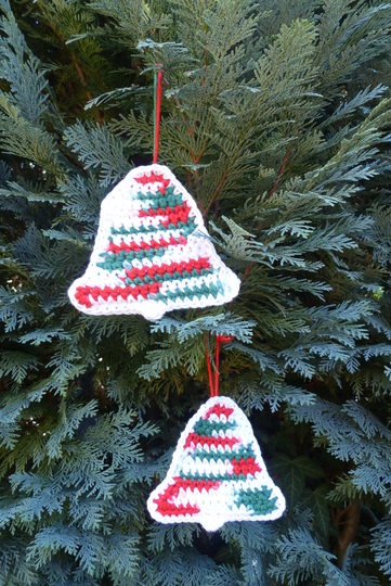 Weihnachtsbaumanhänger häkeln - Weihnachtsgirlande 