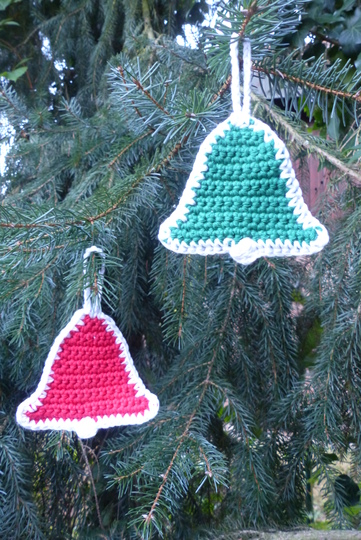 Weihnachtsbaumanhänger häkeln - Weihnachtsgirlande 