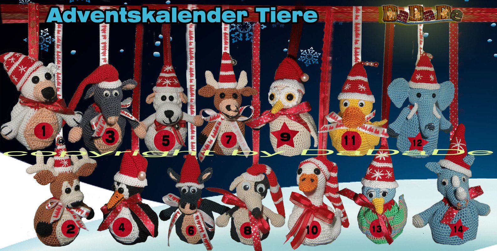 Reihe von 14 gehäkelten Tierfiguren mit Weihnachtsmützen und nummerierten Anhängern für Adventskalender