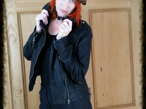 Halloween Baskenmütze Crazy