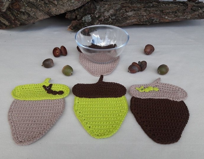 Eichel - Häkeluntersetzer