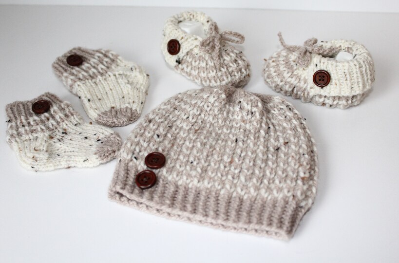 Strickanleitung Baby-Set, Mütze, Booties und Söckchen, ca. 0 - 5 Monate