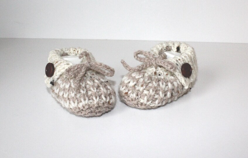 Strickanleitung Baby-Set, Mütze, Booties und Söckchen, ca. 0 - 5 Monate