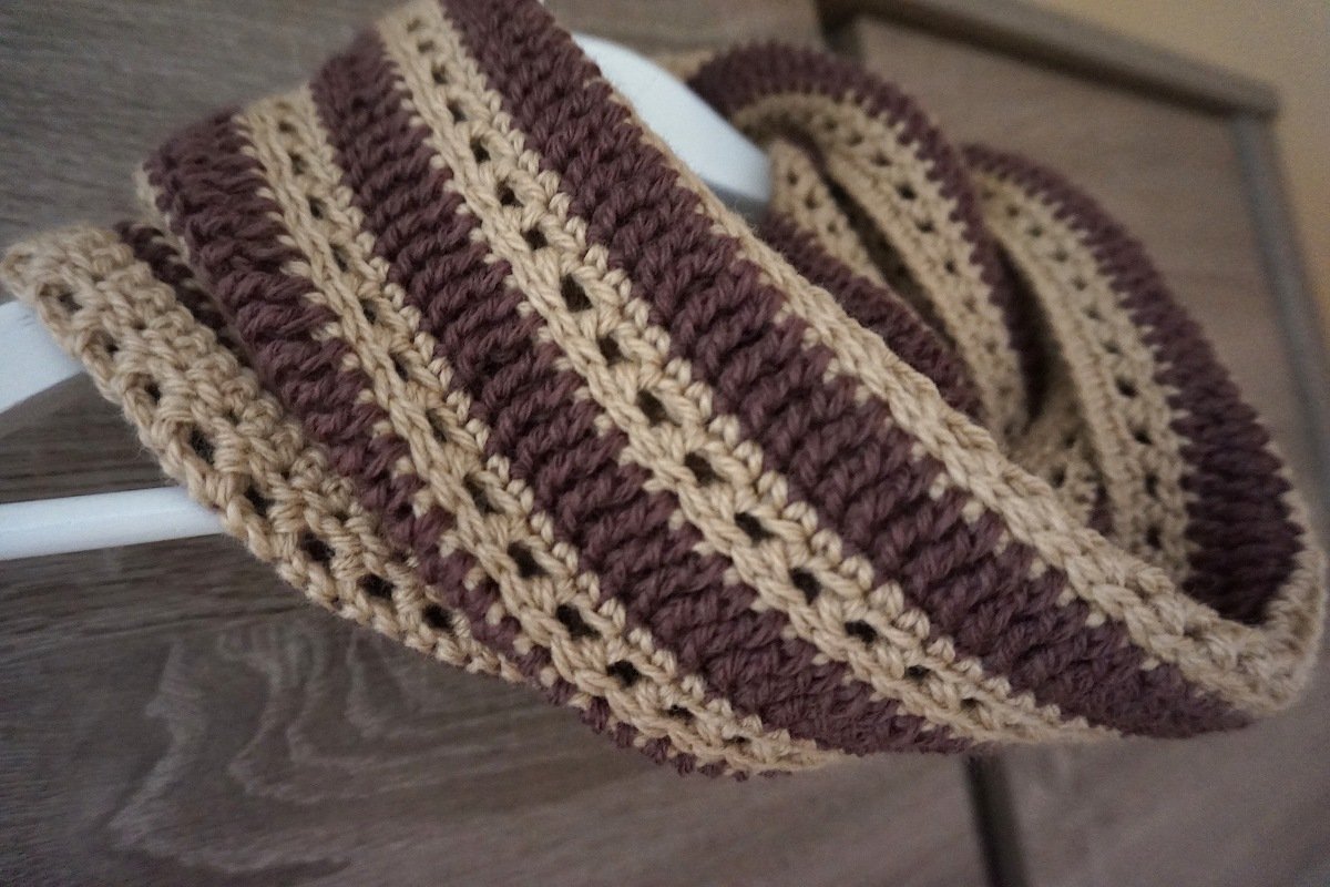 Infinity scarf Nerri crochet pattern