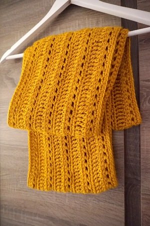 Infinity scarf Nerri crochet pattern
