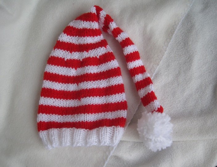 Strickanleitung Weihnachtsmütze Babys- von 0-6 Monate- auch für Anfänger