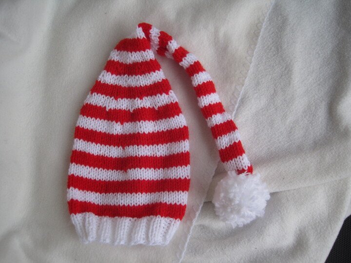 Strickanleitung Weihnachtsmütze Babys- von 0-6 Monate- auch für Anfänger