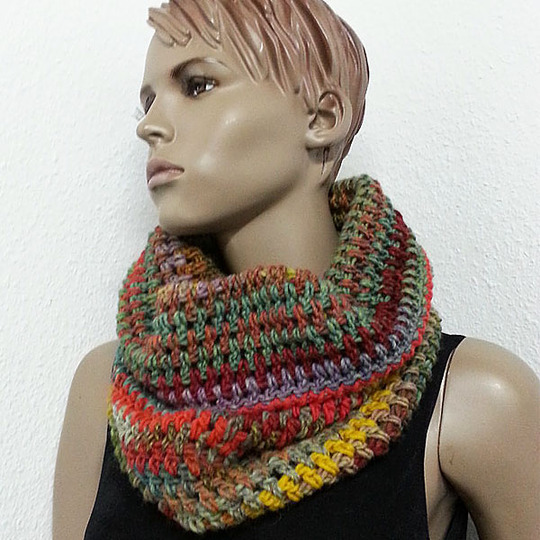 Häkelanleitung Loop Schlauchschal Kunterbunt