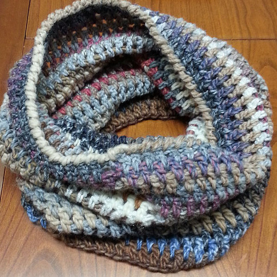 Häkelanleitung Loop Schlauchschal Kunterbunt