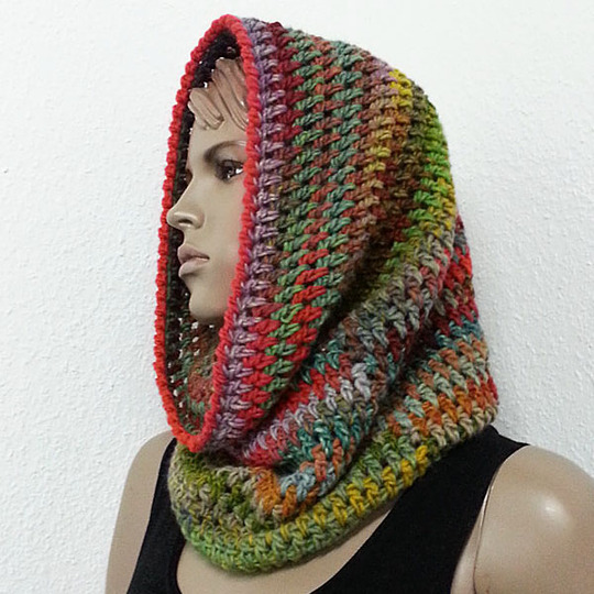 Häkelanleitung Loop Schlauchschal Kunterbunt