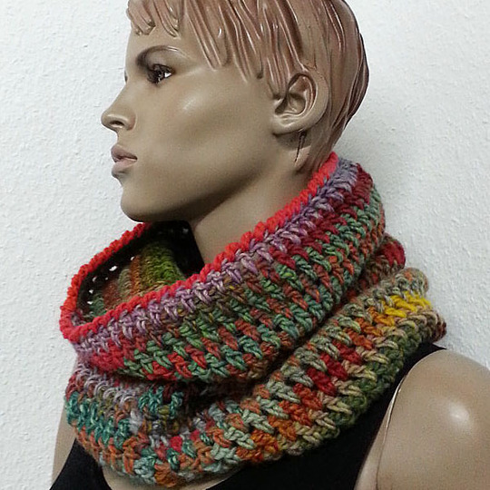 Häkelanleitung Loop Schlauchschal Kunterbunt
