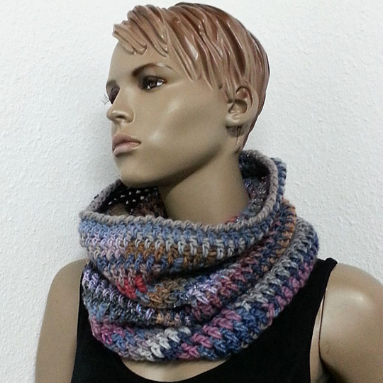 Häkelanleitung Loop Schlauchschal Kunterbunt