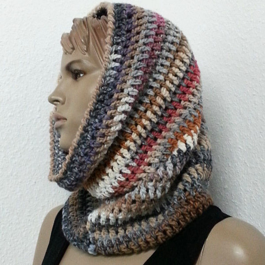 Häkelanleitung Loop Schlauchschal Kunterbunt