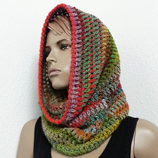 Häkelanleitung Loop Schlauchschal Kunterbunt