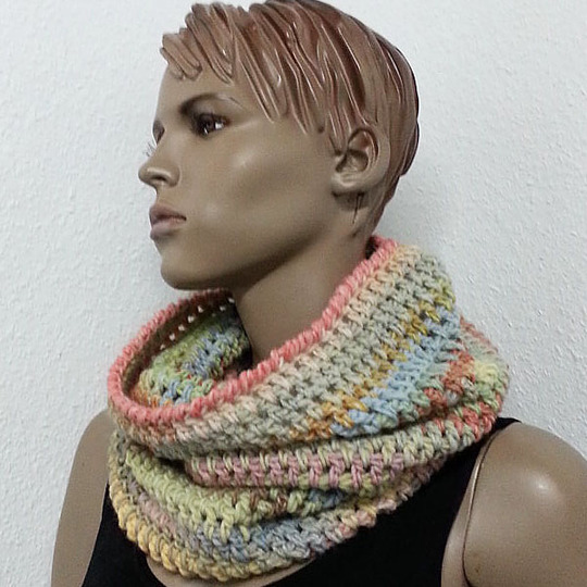 Häkelanleitung Loop Schlauchschal Kunterbunt