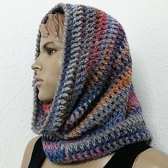 Häkelanleitung Loop Schlauchschal Kunterbunt