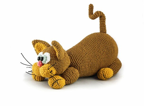 fluffy cats - crochet pattern