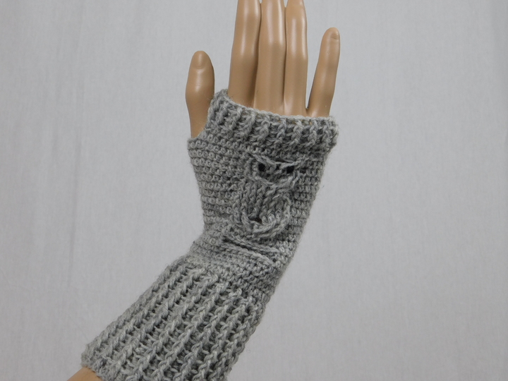 **Häkelanleitung** Damen Pulswärmer mit Eule