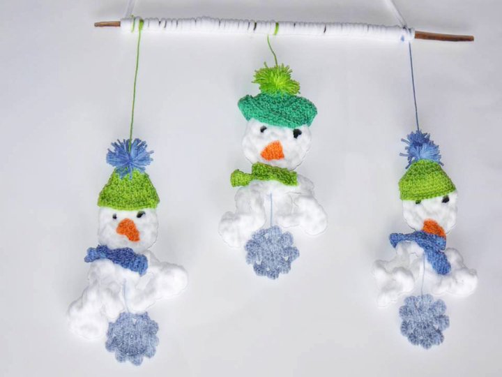 Schneemänner - Flocken zum Häkeln - Weihnachtsdeko