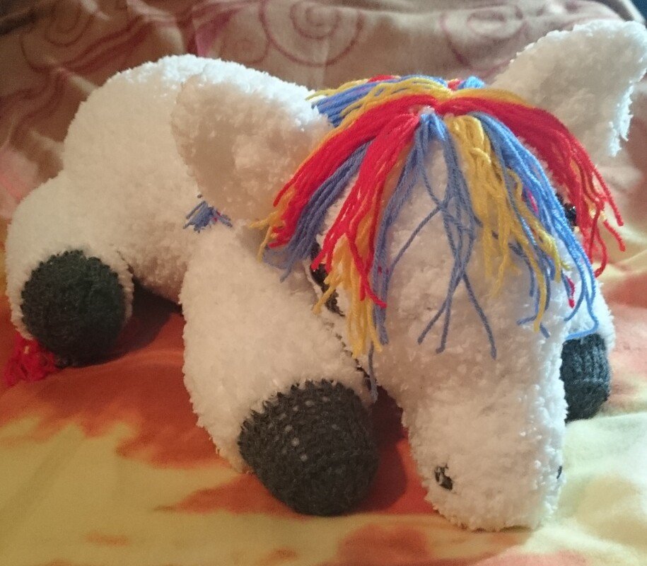 Schmuse Pferd 50 cm - gestrickt mit Rundstricknadel