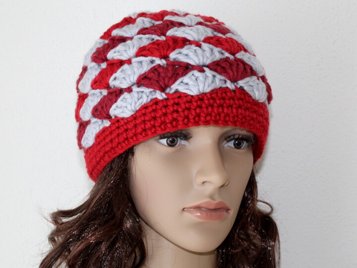 Mütze häkeln grau rot